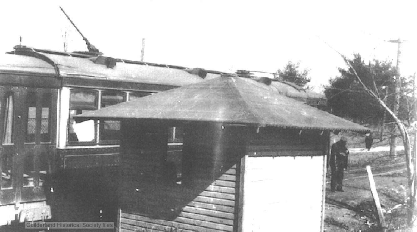 photo of
trolley at County Club stop, Western Avenue