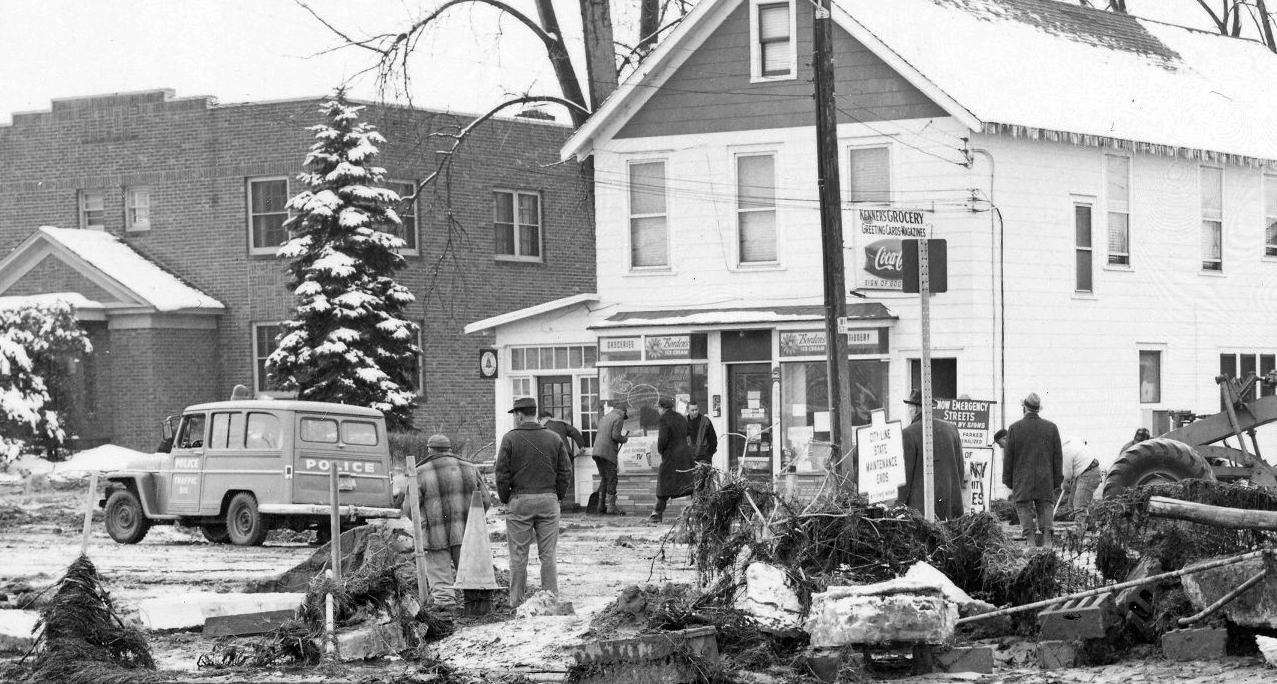 flood
debris on Western Avenue at the city line 21 March 1963